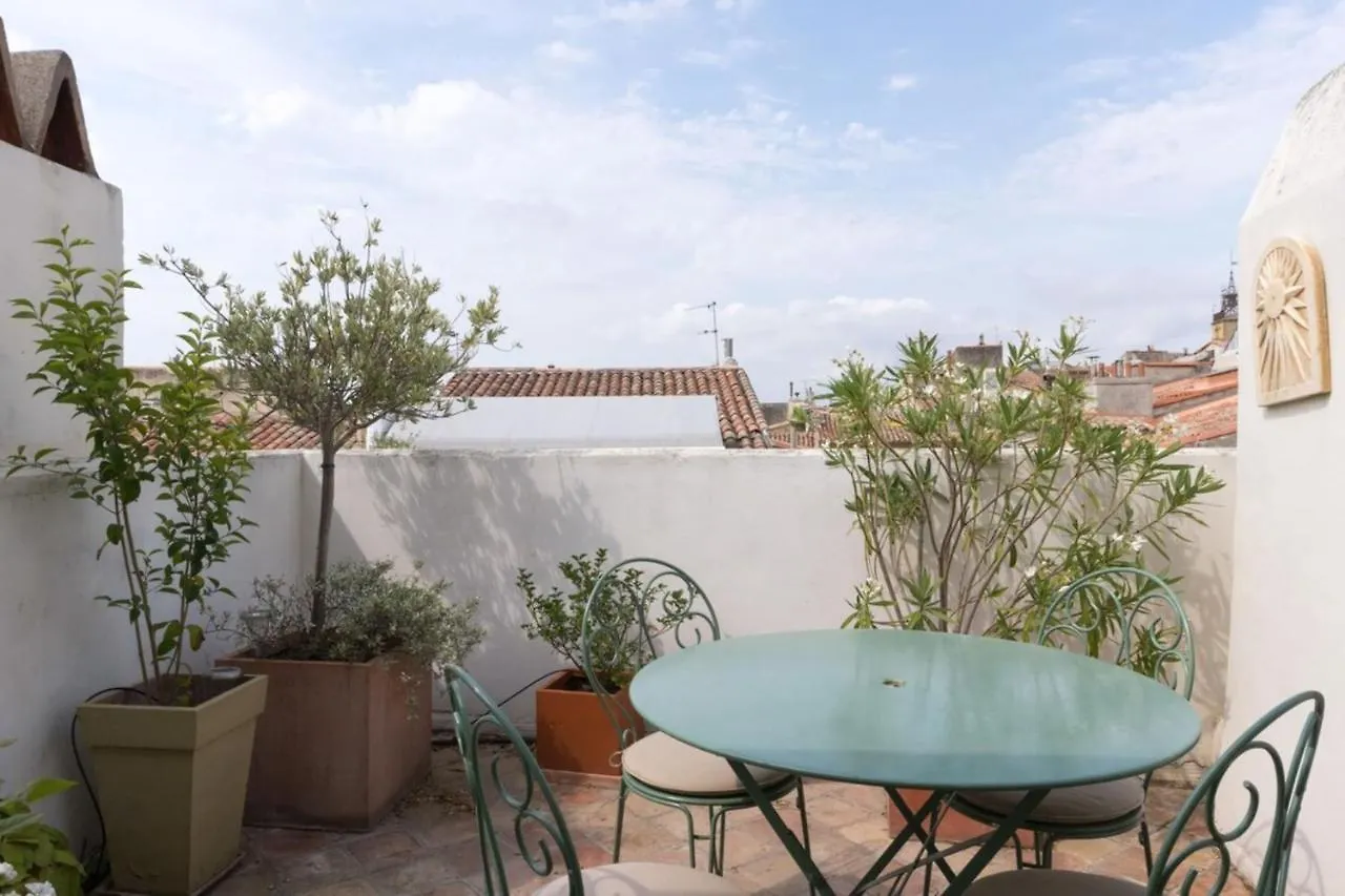 Anis Furnished Flat Appartement Aix-en-Provence